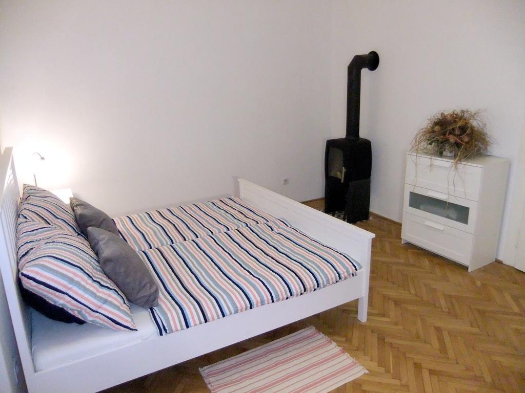 Panorama Apartman Ajaj Banská Štiavnica Zimmer foto